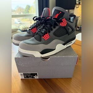 Jordan 4 Infrared
